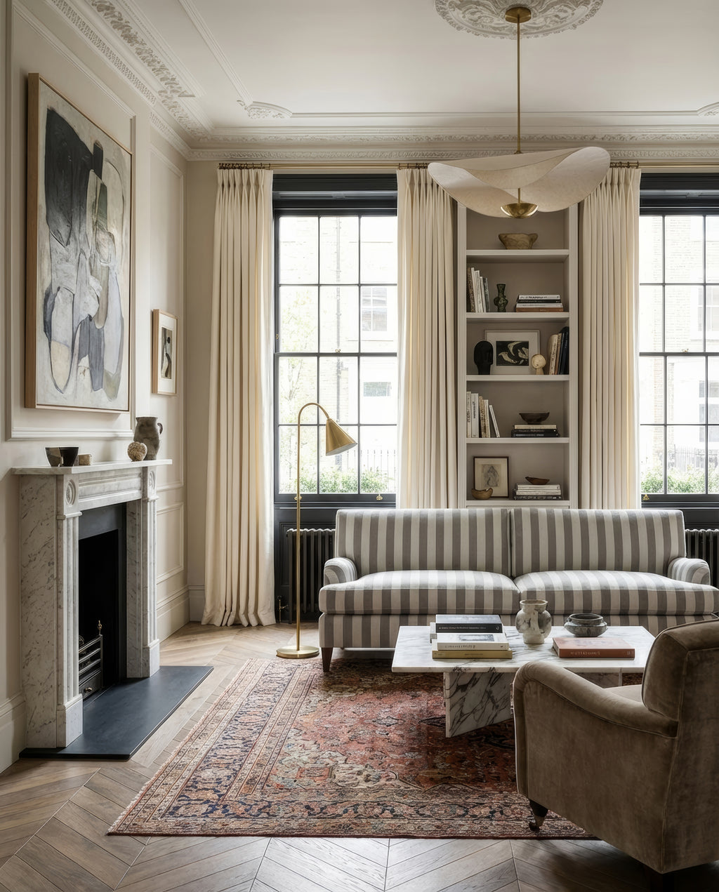 The Pimlico – 87" English Roll-Arm Sofa